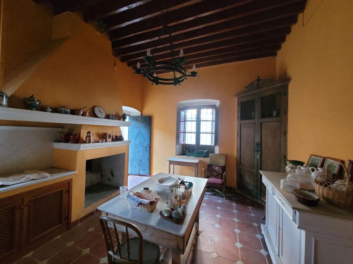 6 soveværelse Finca/Landehus til salg i Tabernas - € 615.000 (Ref: 7957040)