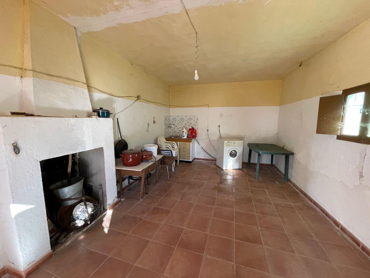 6 soverom Finca/Herregård til salgs i Senes med garasje - € 170 000 (Ref: 8076851)