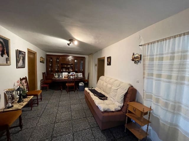 6 slaapkamer Finca/Landhuis te koop in Senés met garage - € 170.000 (Ref: 8076851)