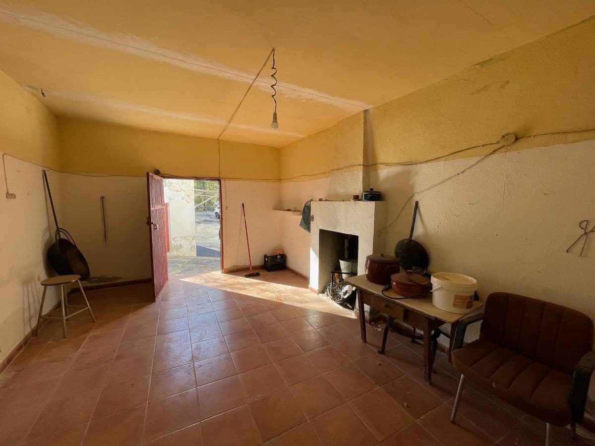 6 soverom Finca/Herregård til salgs i Senes med garasje - € 170 000 (Ref: 8076851)