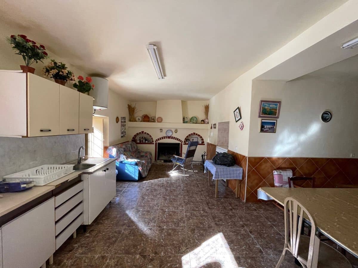 6 soverom Finca/Herregård til salgs i Senes med garasje - € 170 000 (Ref: 8076851)