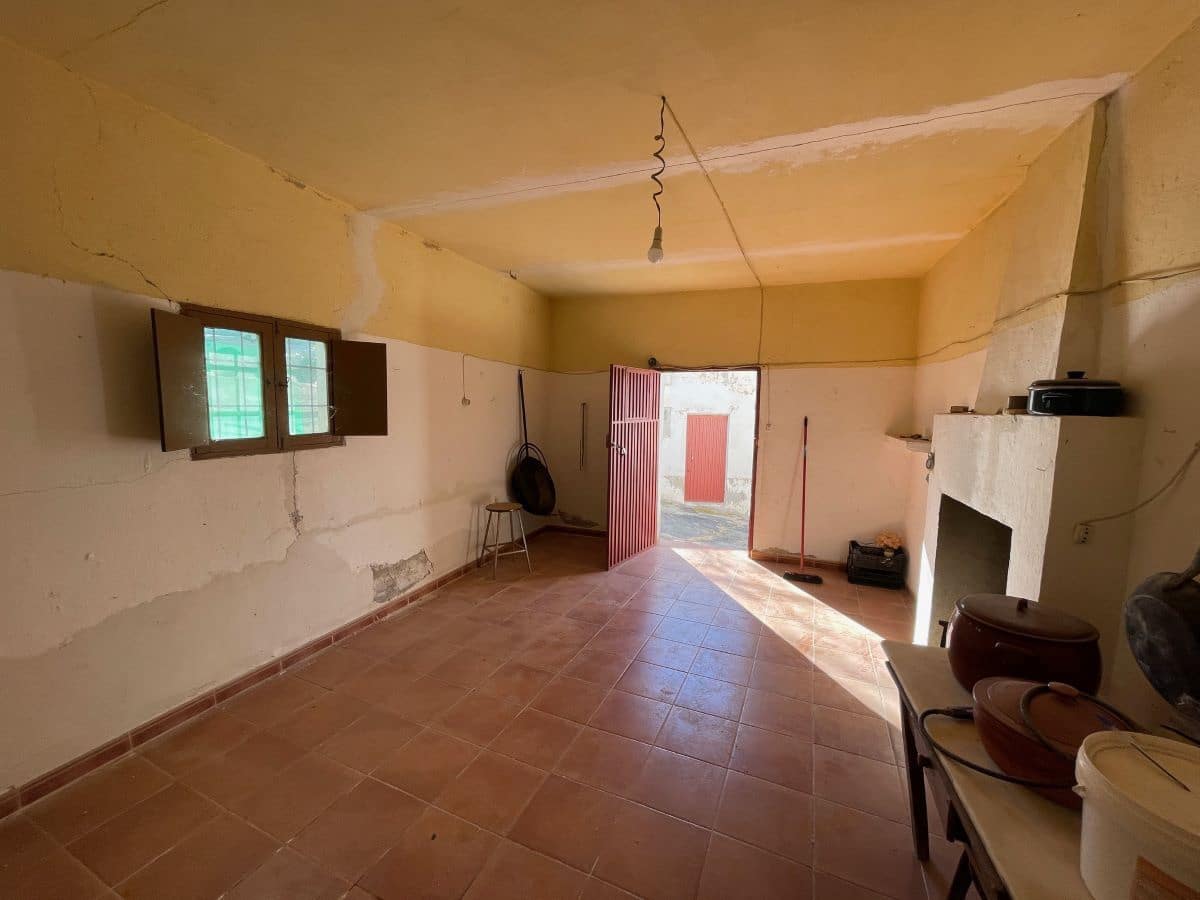 6 soverom Finca/Herregård til salgs i Senes med garasje - € 170 000 (Ref: 8076851)