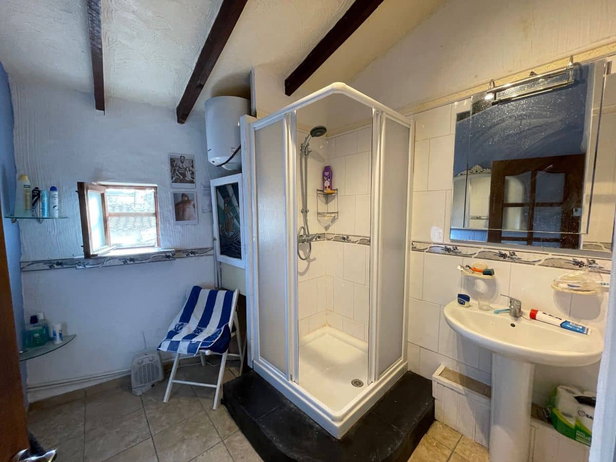 2 soveværelse Byhus til salg i Cariatiz - € 70.000 (Ref: 8292315)