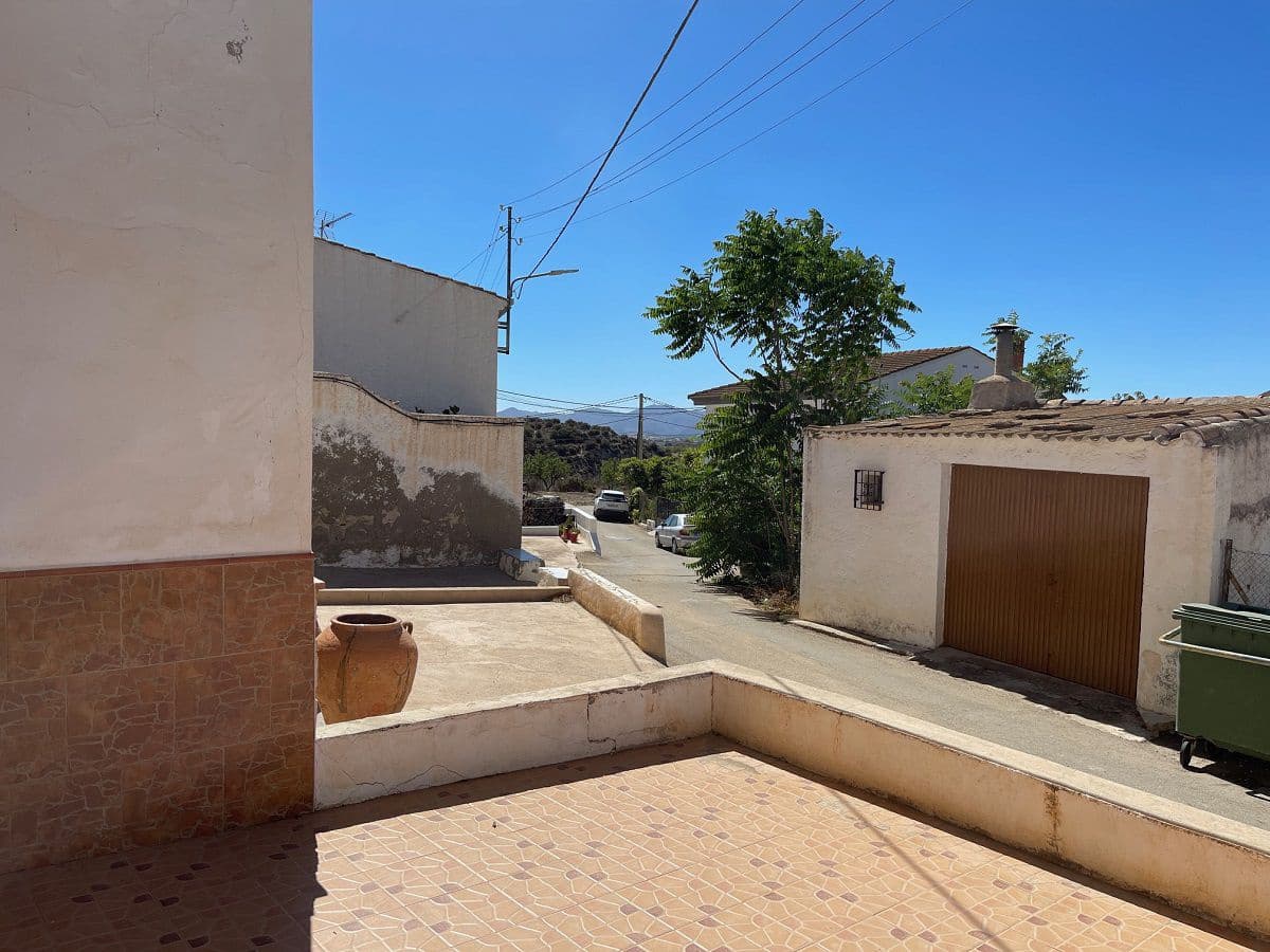 7 soveværelse Byhus til salg i Cariatiz - € 106.000 (Ref: 8435054)