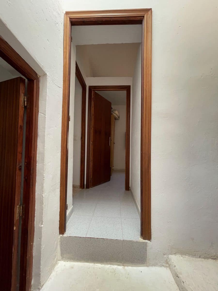 7 soveværelse Byhus til salg i Cariatiz - € 106.000 (Ref: 8435054)