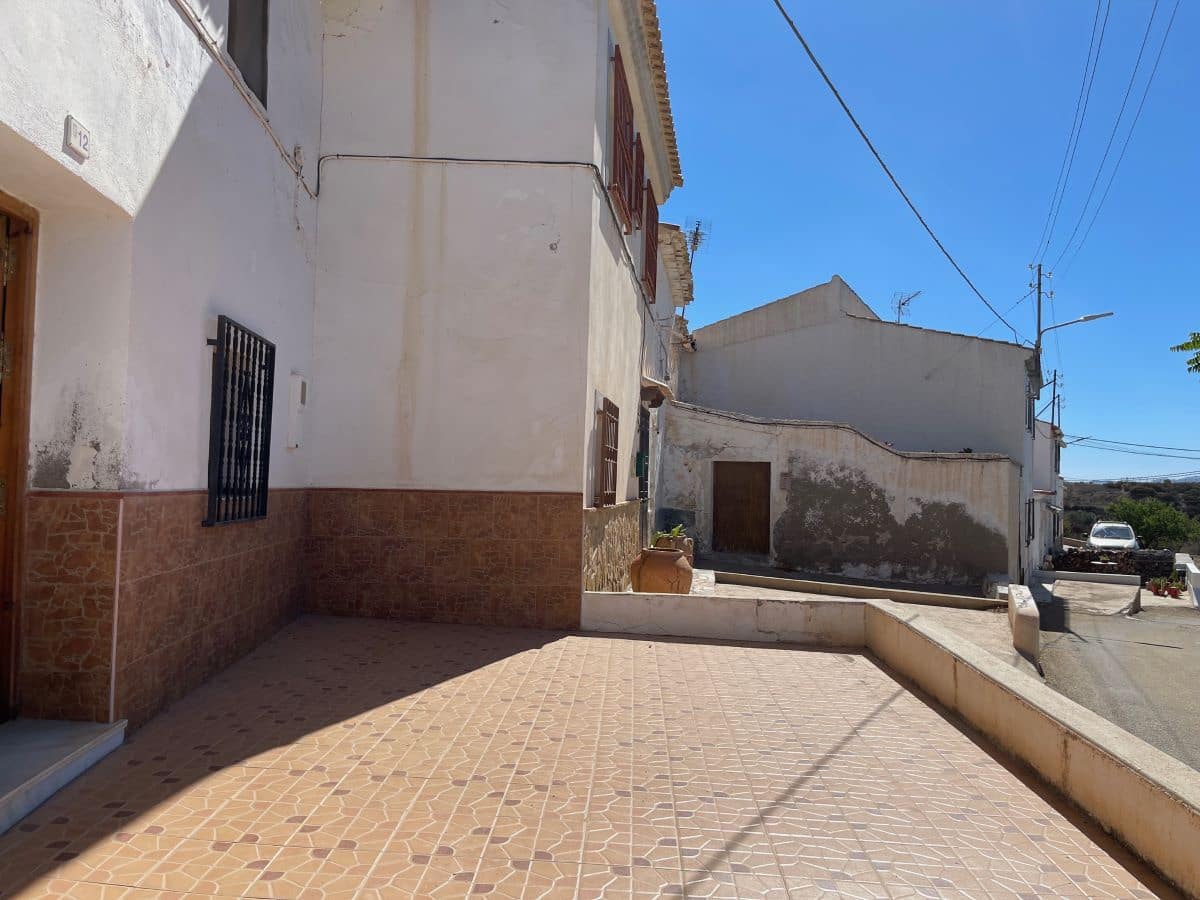 7 soveværelse Byhus til salg i Cariatiz - € 106.000 (Ref: 8435054)