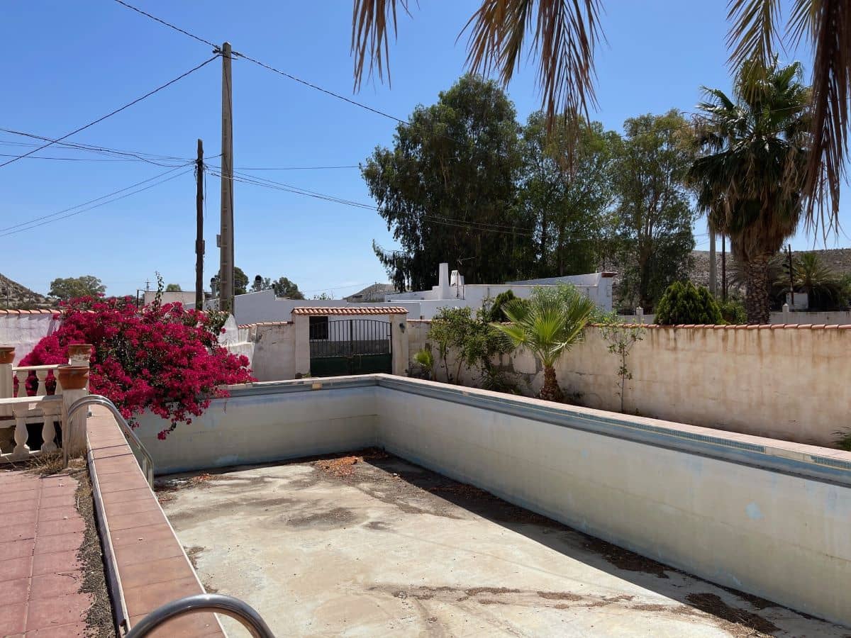 4 soveværelse Finca/Landehus til salg i Tabernas - € 128.000 (Ref: 8446450)