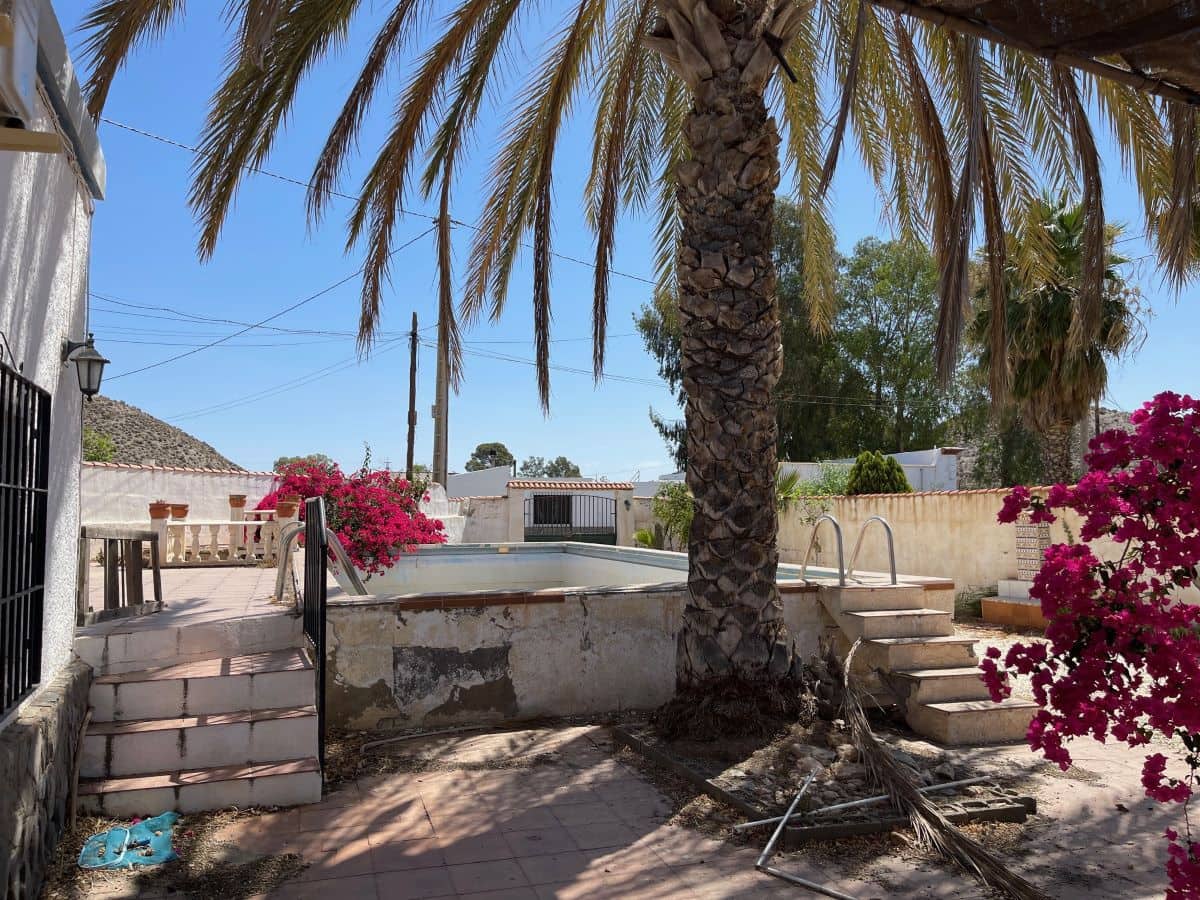 4 soveværelse Finca/Landehus til salg i Tabernas - € 128.000 (Ref: 8446450)