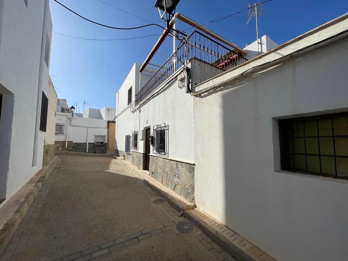 4 soveværelse Byhus til salg i Lucainena de las Torres - € 94.950 (Ref: 8539567)