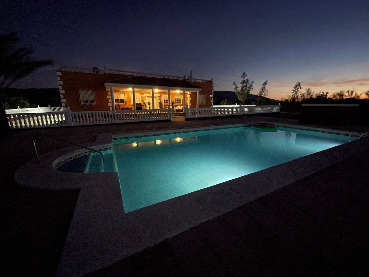 9 soveværelse Finca/Landehus til salg i Tabernas med garage - € 479.000 (Ref: 8770253)