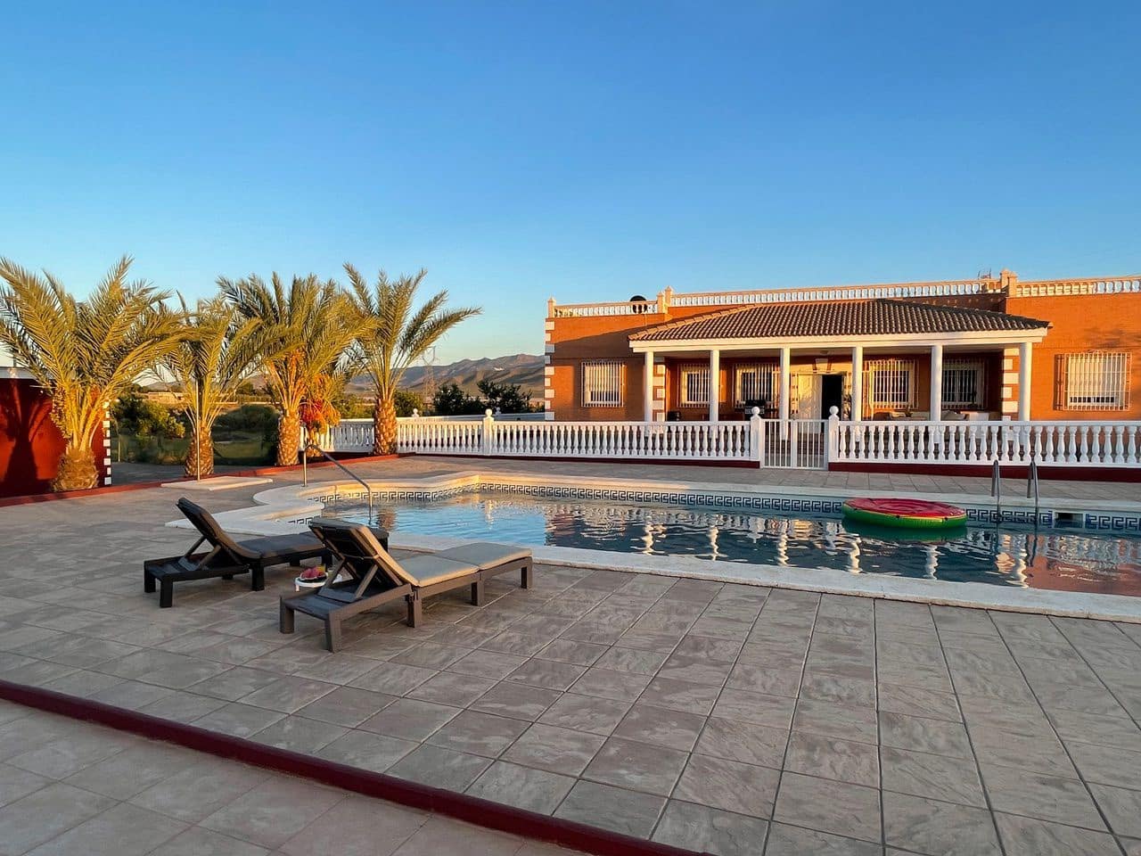 9 soveværelse Finca/Landehus til salg i Tabernas med garage - € 479.000 (Ref: 8770253)