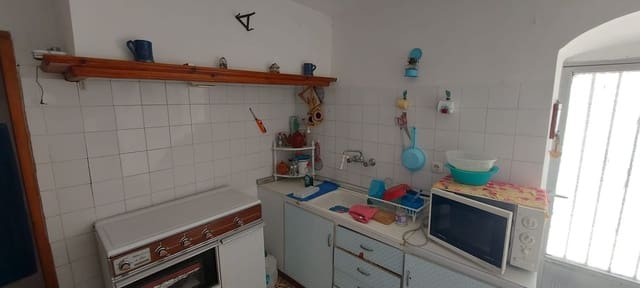 4 soveværelse Byhus til salg i Uleila del Campo - € 55.000 (Ref: 8814345)