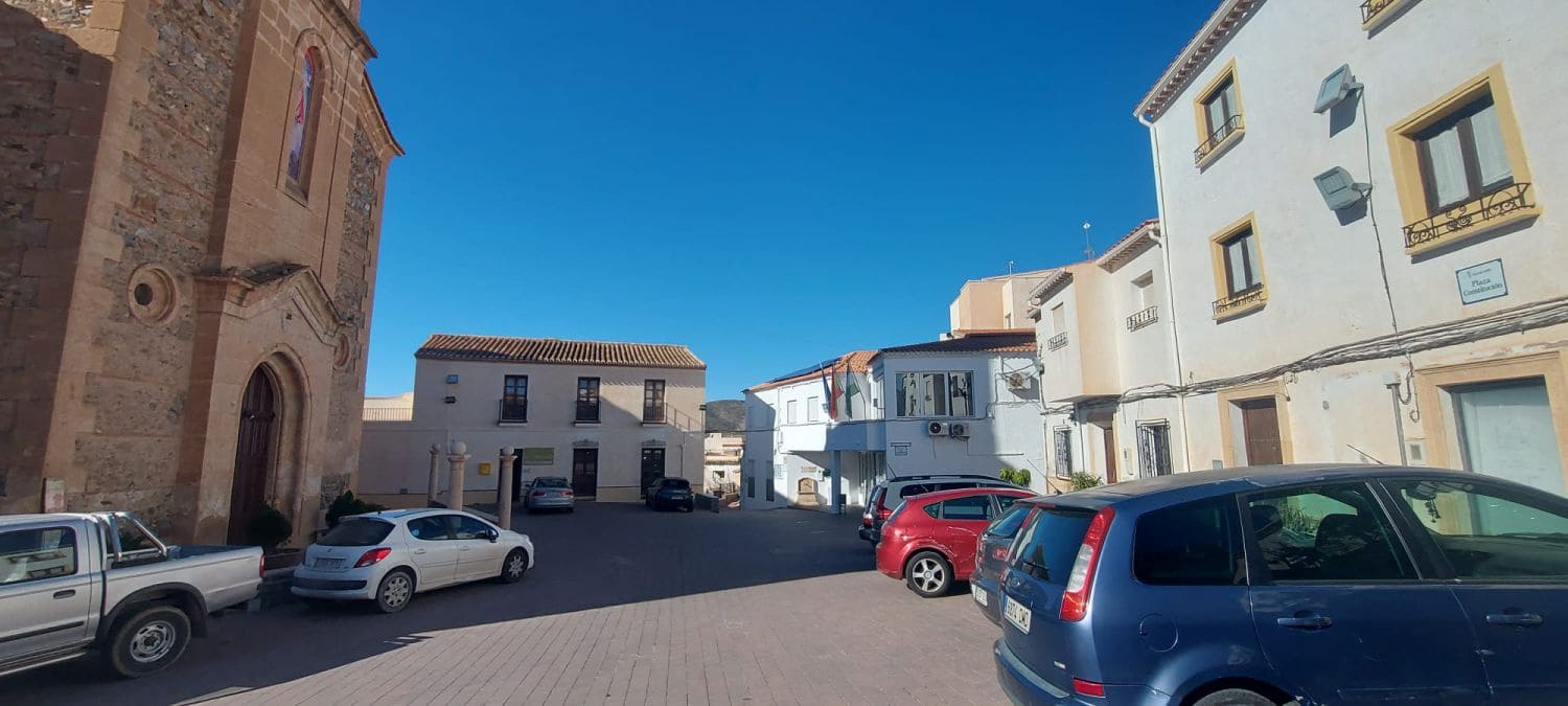 4 soveværelse Byhus til salg i Uleila del Campo - € 55.000 (Ref: 8814345)