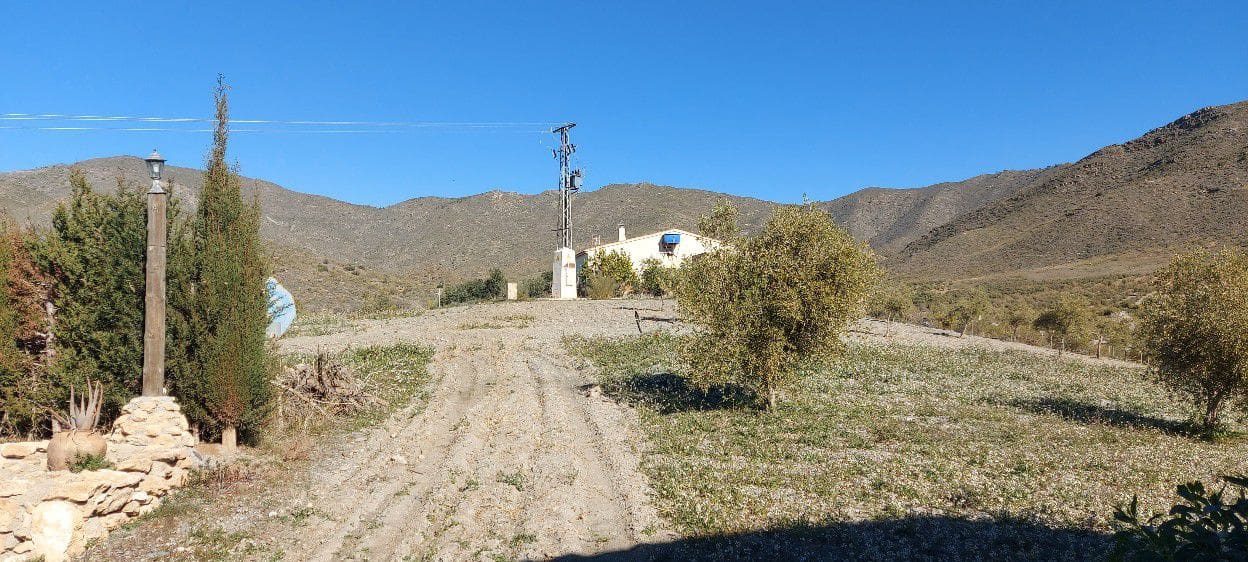 4 soveværelse Finca/Landehus til salg i Sorbas med garage - € 595.000 (Ref: 8860303)