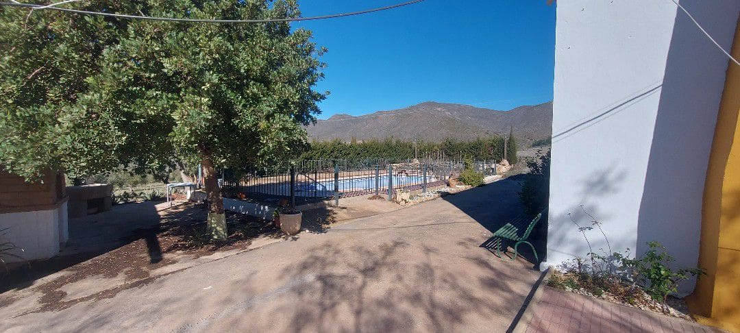 4 soveværelse Finca/Landehus til salg i Sorbas med garage - € 595.000 (Ref: 8860303)