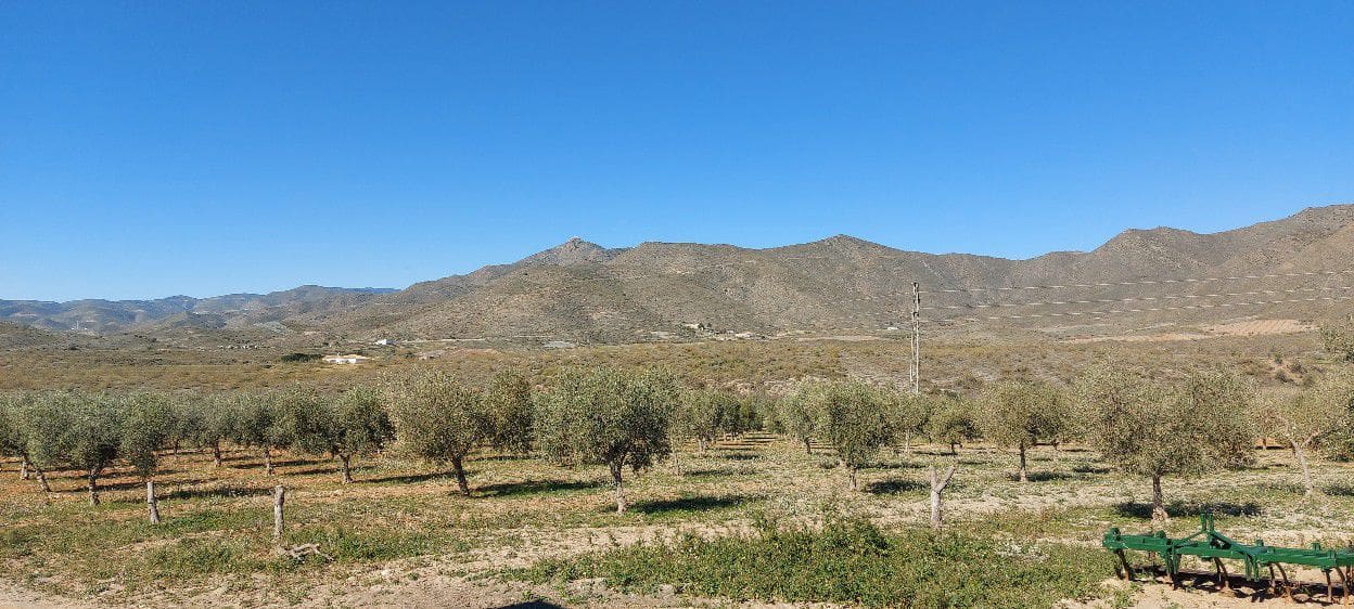 4 soveværelse Finca/Landehus til salg i Sorbas med garage - € 595.000 (Ref: 8860303)