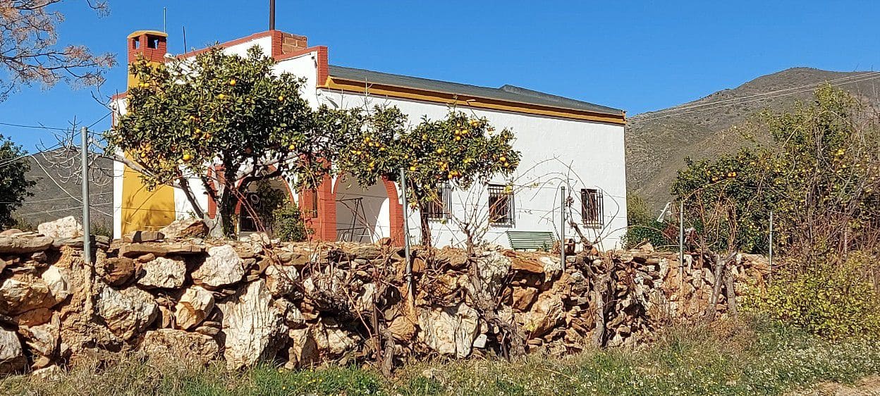 4 soveværelse Finca/Landehus til salg i Sorbas med garage - € 595.000 (Ref: 8860303)