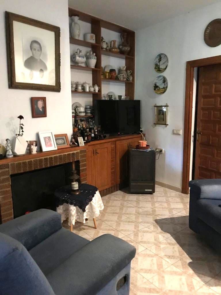 4 bedroom Finca/Country House for sale in Los Gallardos with garage - € 185,000 (Ref: 8906519)