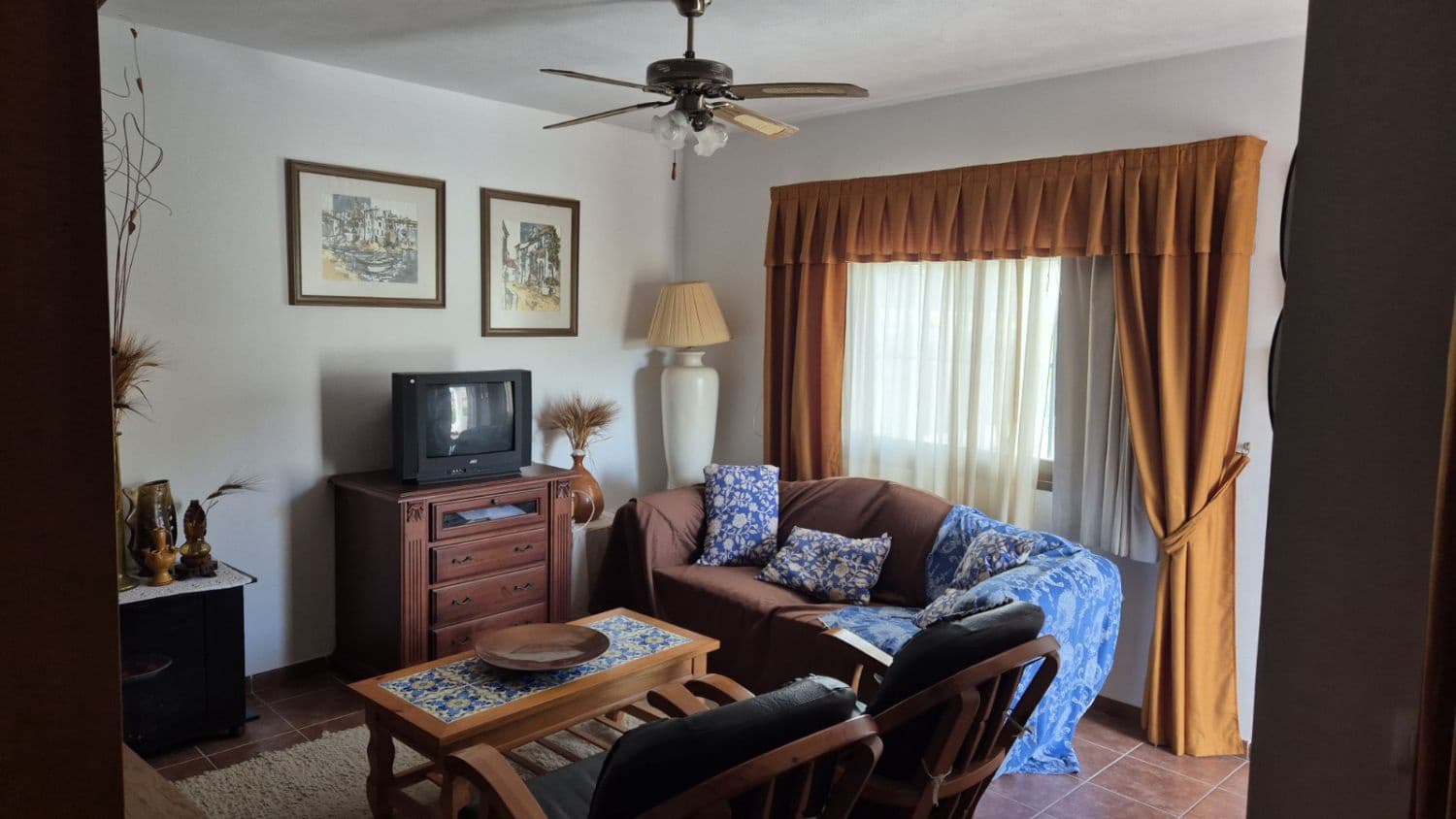 4 bedroom Finca/Country House for sale in Los Gallardos with garage - € 185,000 (Ref: 8906519)