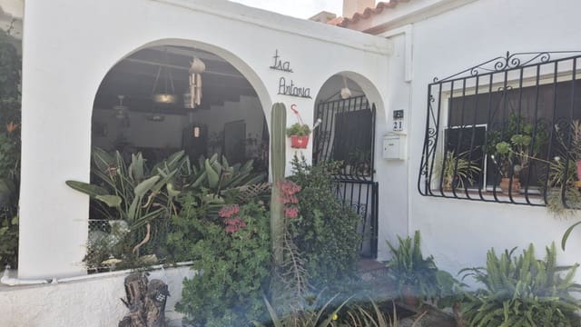 4 soveværelse Finca/Landehus til salg i Los Gallardos med garage - € 185.000 (Ref: 8906519)