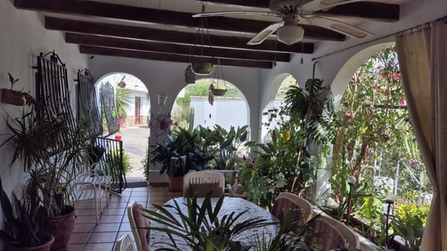 4 soveværelse Finca/Landehus til salg i Los Gallardos med garage - € 185.000 (Ref: 8906519)