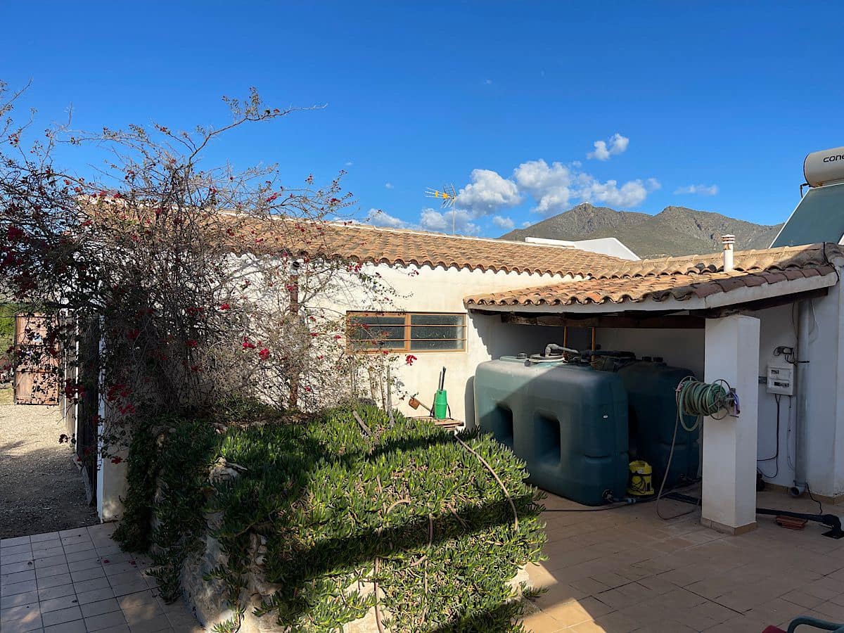 4 soveværelse Finca/Landehus til salg i Uleila del Campo med garage - € 395.000 (Ref: 8941185)