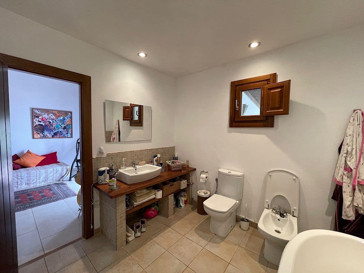 4 soveværelse Finca/Landehus til salg i Uleila del Campo med garage - € 395.000 (Ref: 8941185)