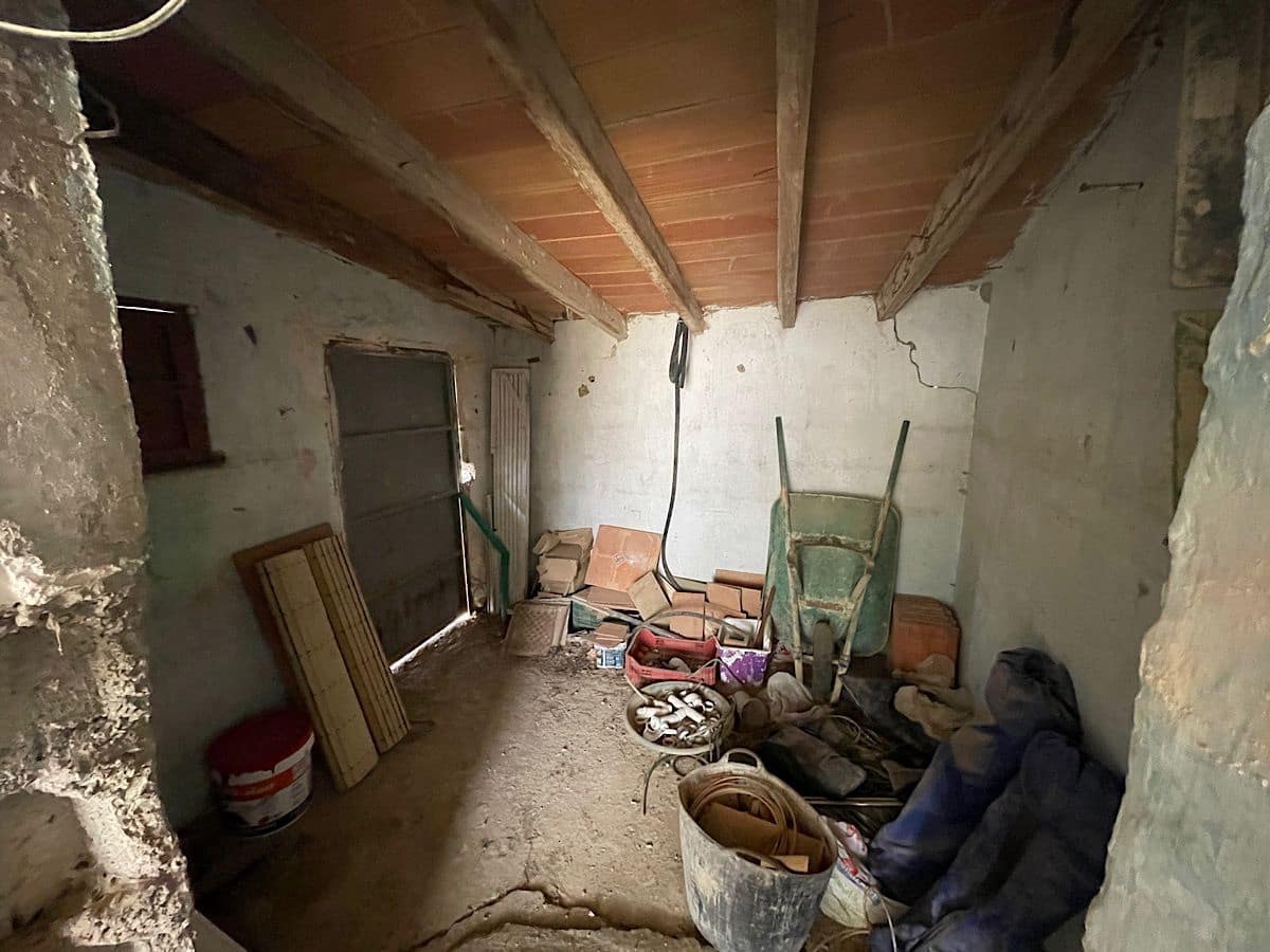 4 slaapkamer Huis te koop in Cariatiz - € 75.000 (Ref: 8960359)