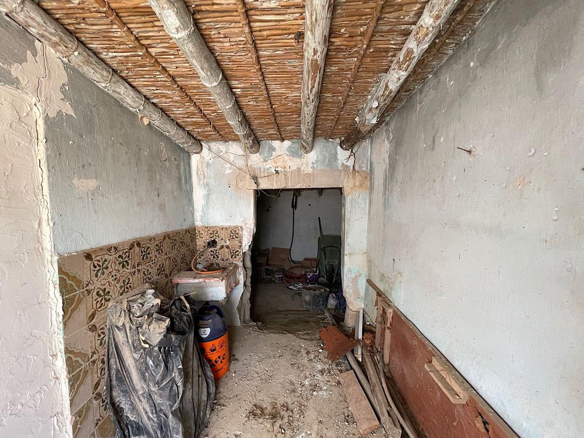 4 slaapkamer Huis te koop in Cariatiz - € 75.000 (Ref: 8960359)