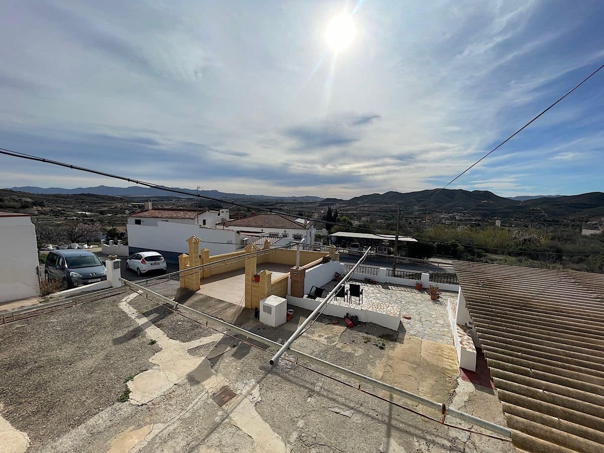 4 slaapkamer Huis te koop in Cariatiz - € 75.000 (Ref: 8960359)