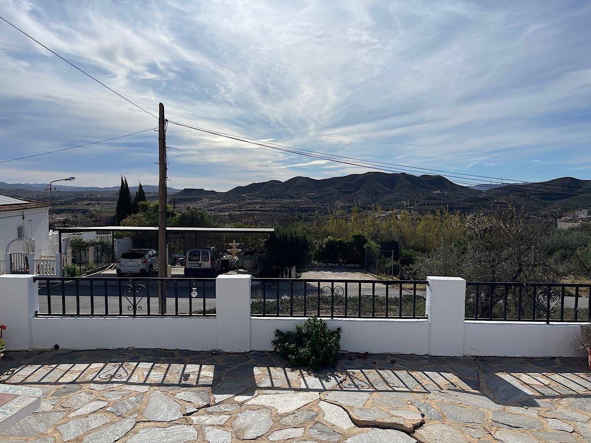 4 slaapkamer Huis te koop in Cariatiz - € 75.000 (Ref: 8960359)