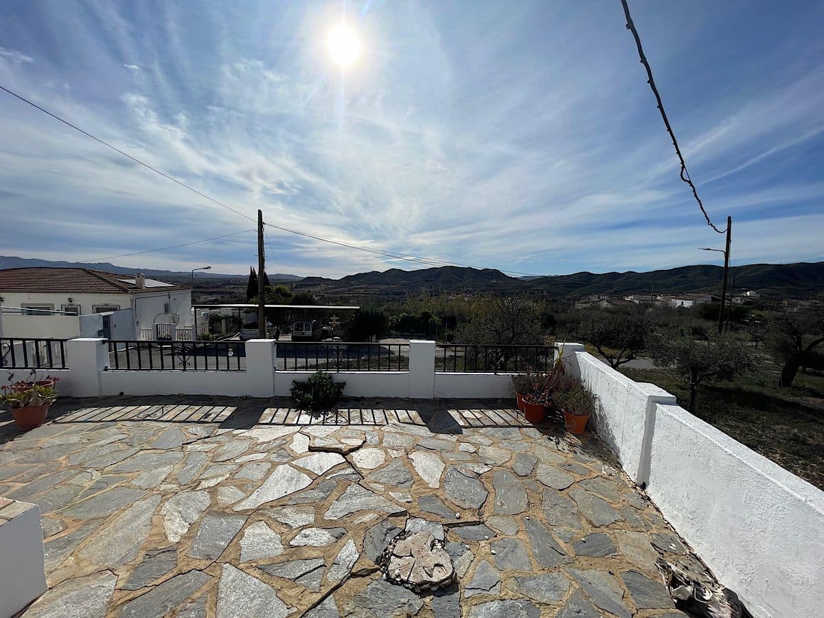 4 slaapkamer Huis te koop in Cariatiz - € 75.000 (Ref: 8960359)