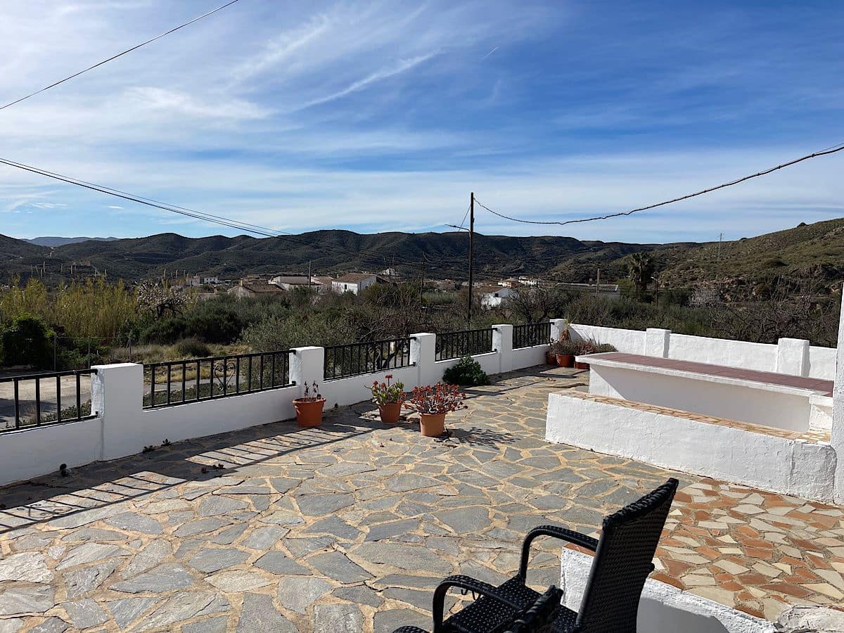 4 slaapkamer Huis te koop in Cariatiz - € 75.000 (Ref: 8960359)