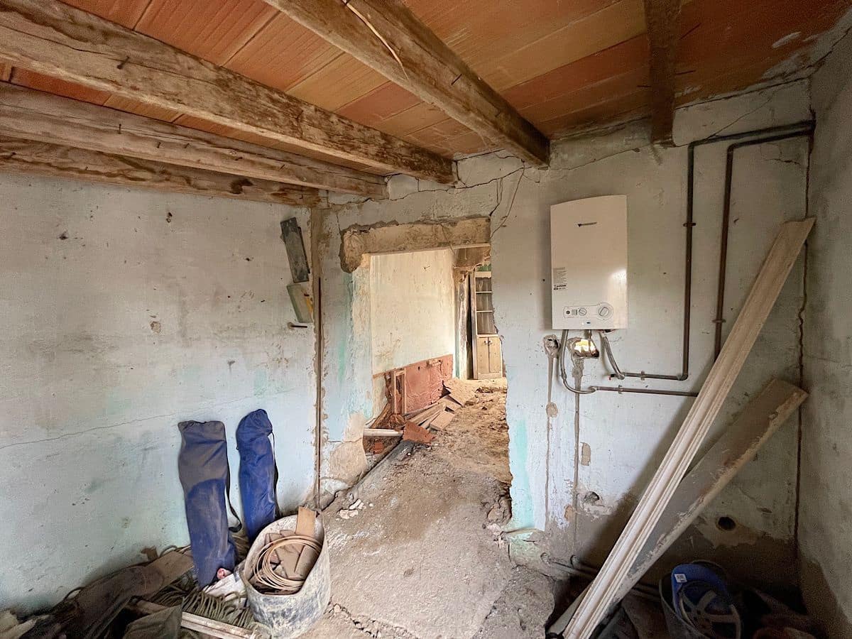 4 slaapkamer Huis te koop in Cariatiz - € 75.000 (Ref: 8960359)