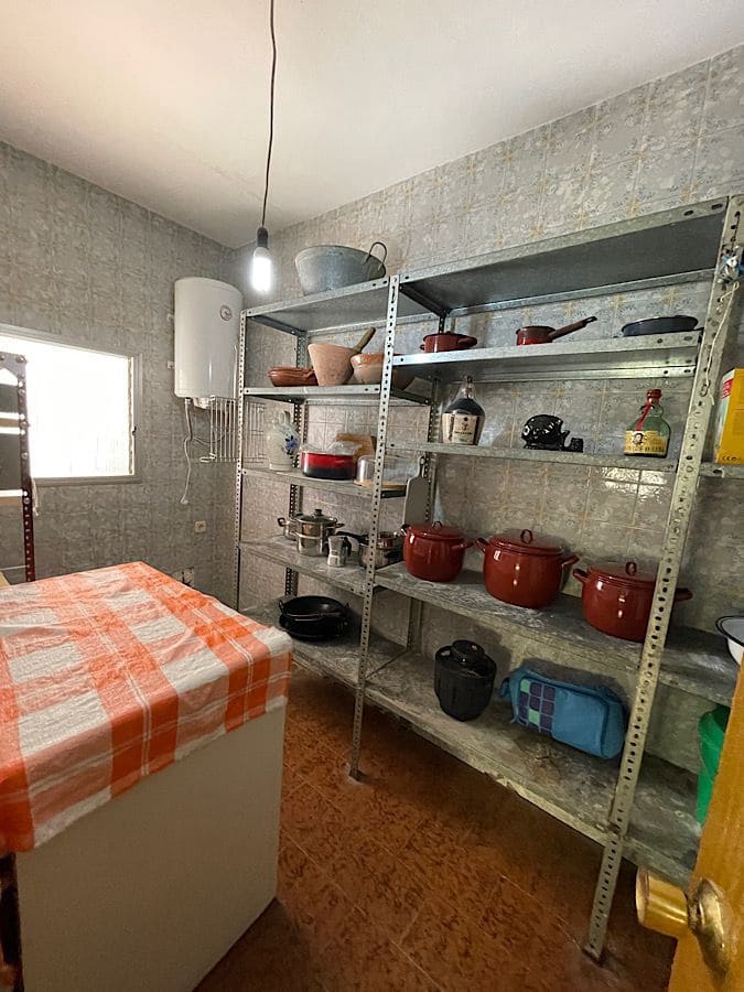 4 soveværelse Byhus til salg i Cariatiz med garage - € 149.950 (Ref: 8960360)