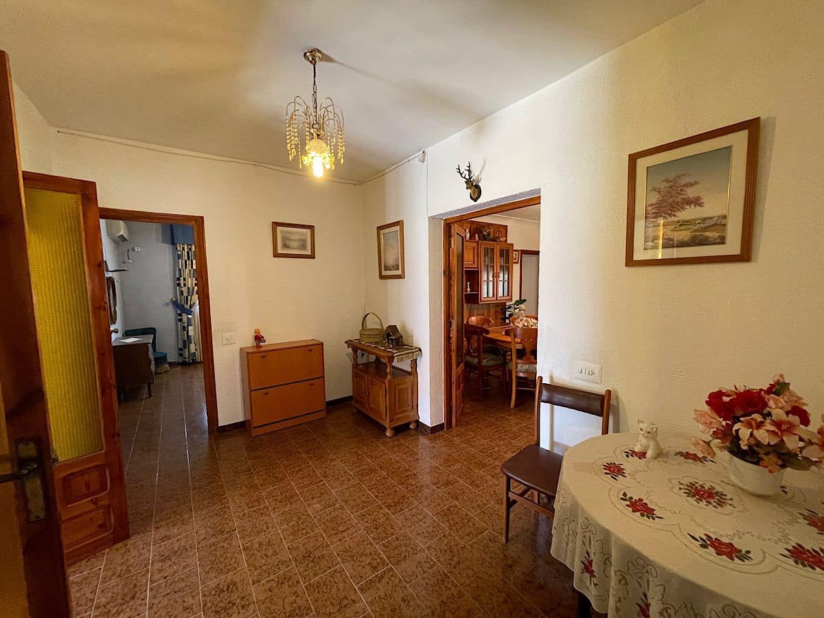 4 soveværelse Byhus til salg i Cariatiz med garage - € 149.950 (Ref: 8960360)