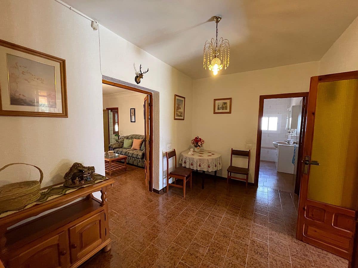 4 soveværelse Byhus til salg i Cariatiz med garage - € 149.950 (Ref: 8960360)