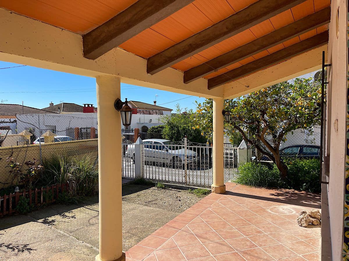 4 soveværelse Byhus til salg i Cariatiz med garage - € 149.950 (Ref: 8960360)