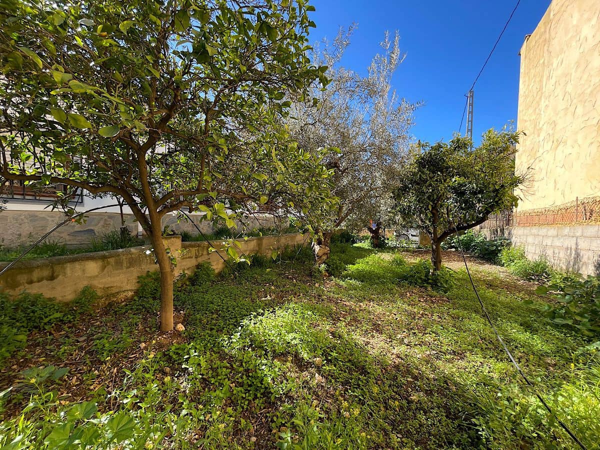 4 soveværelse Byhus til salg i Cariatiz med garage - € 149.950 (Ref: 8960360)