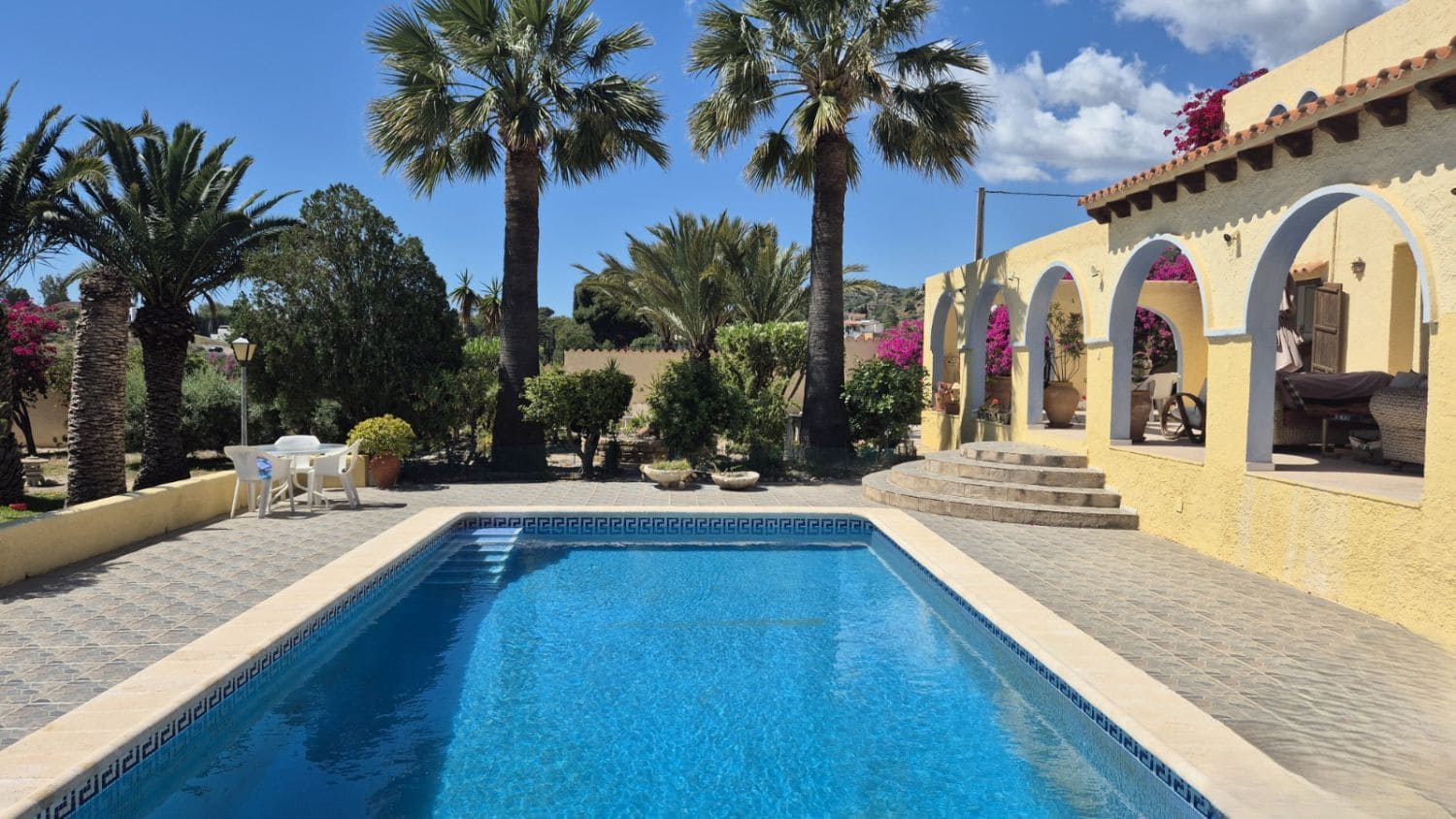 3 soveværelse Finca/Landehus til salg i Mojacar med garage - € 695.000 (Ref: 9001848)