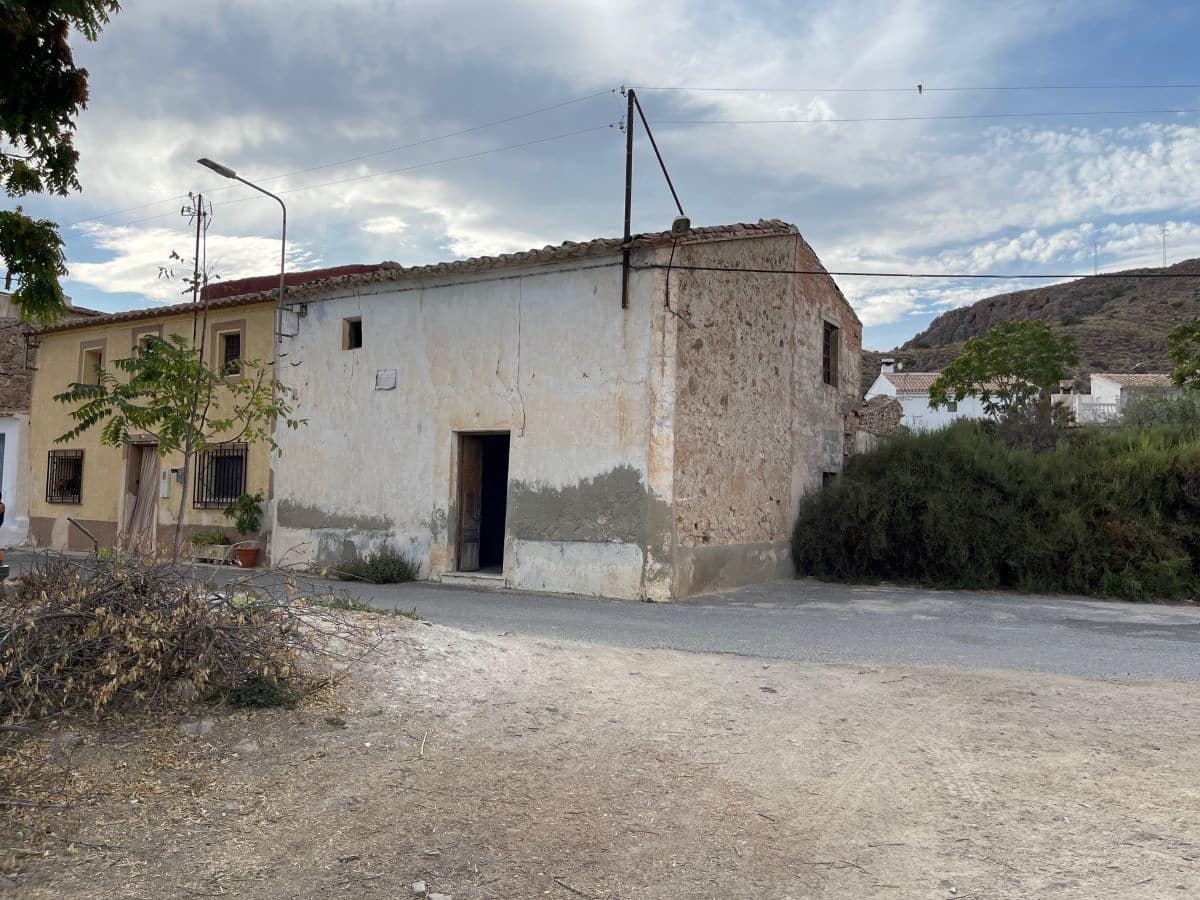 3 soveværelse Byhus til salg i Cariatiz - € 35.000 (Ref: 9161310)