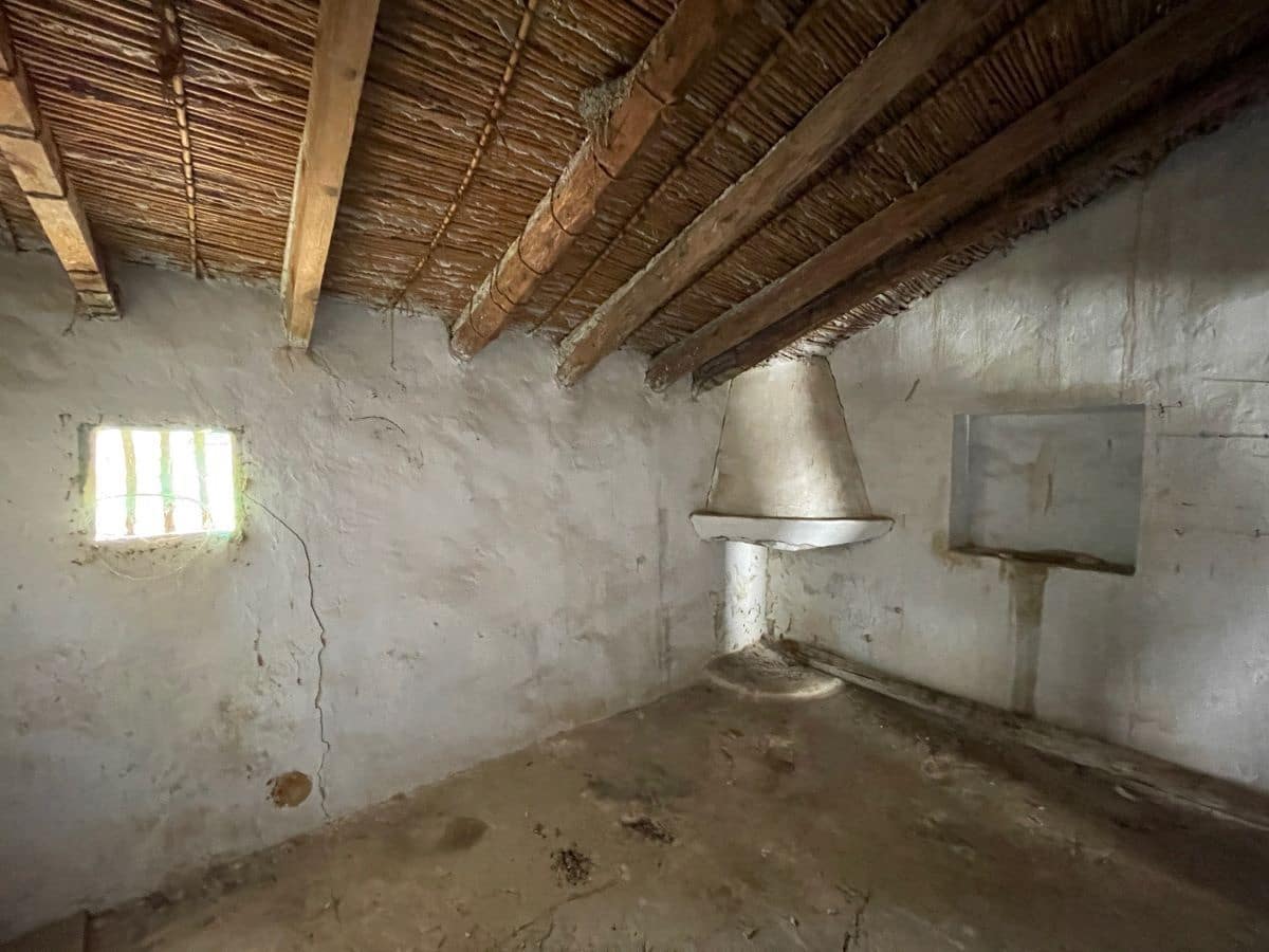 3 soveværelse Byhus til salg i Cariatiz - € 35.000 (Ref: 9161310)