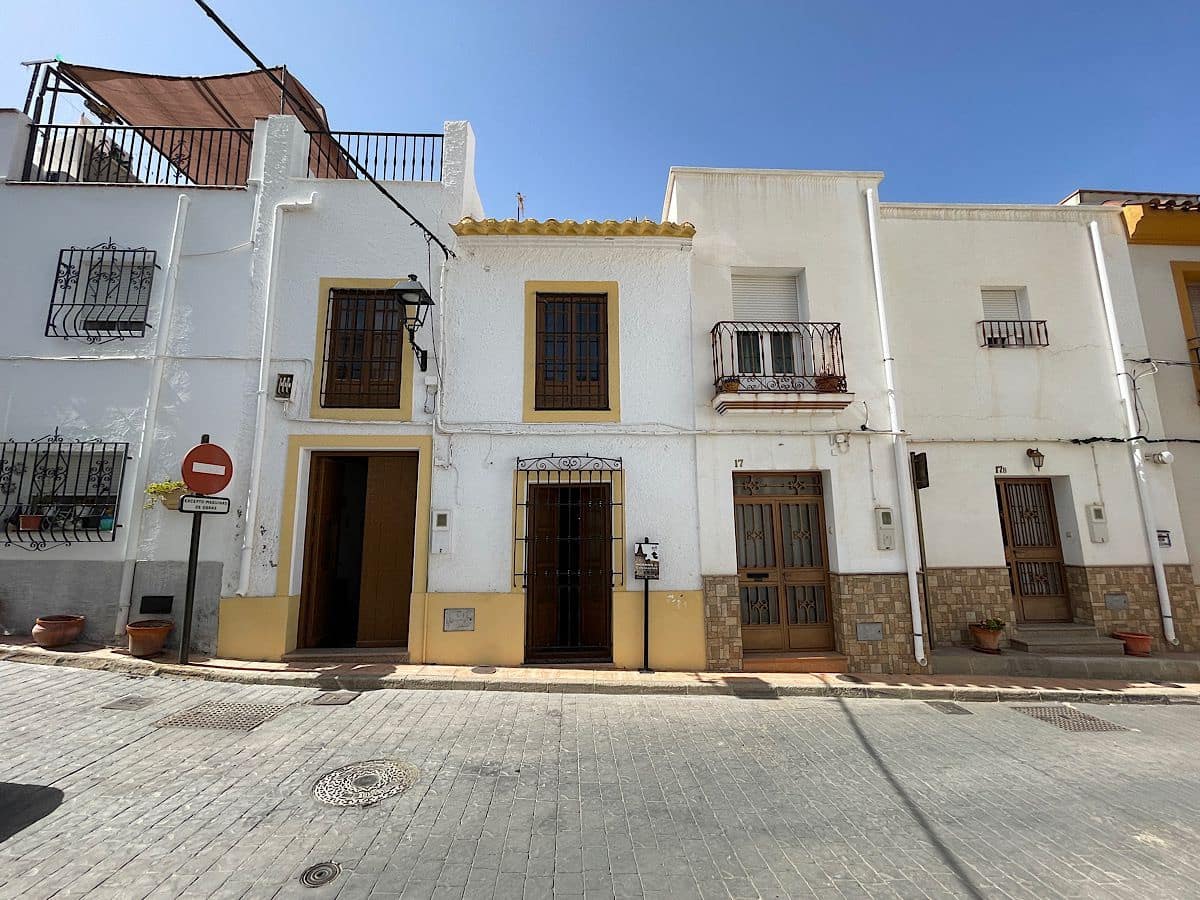 4 soveværelse Byhus til salg i Lucainena de las Torres - € 70.000 (Ref: 9166992)