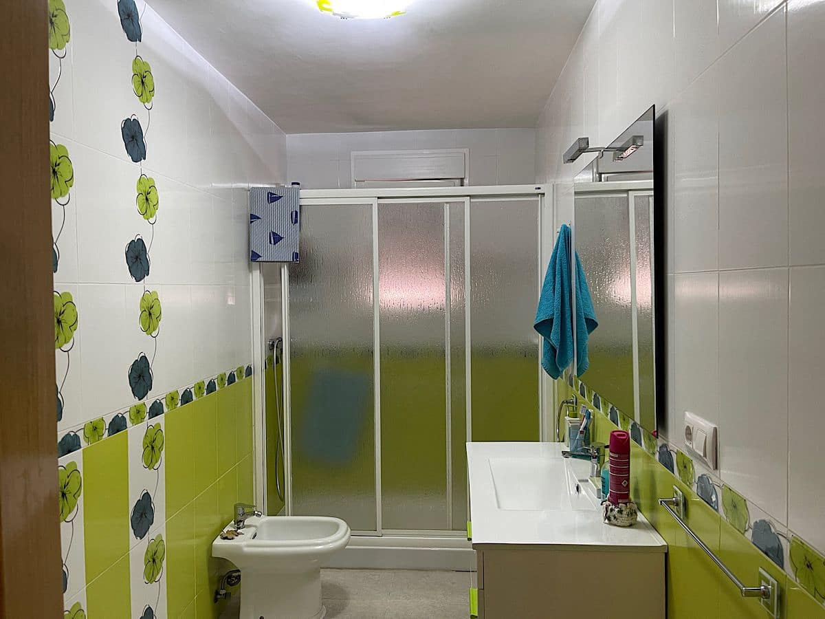 6 soveværelse Byhus til salg i Cariatiz - € 200.000 (Ref: 9176637)