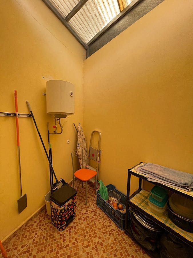 4 soverom Hus til salgs i Cariatiz - € 120 000 (Ref: 9176638)