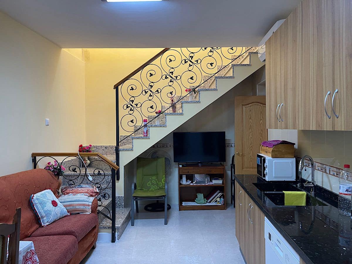 4 soverom Hus til salgs i Cariatiz - € 120 000 (Ref: 9176638)