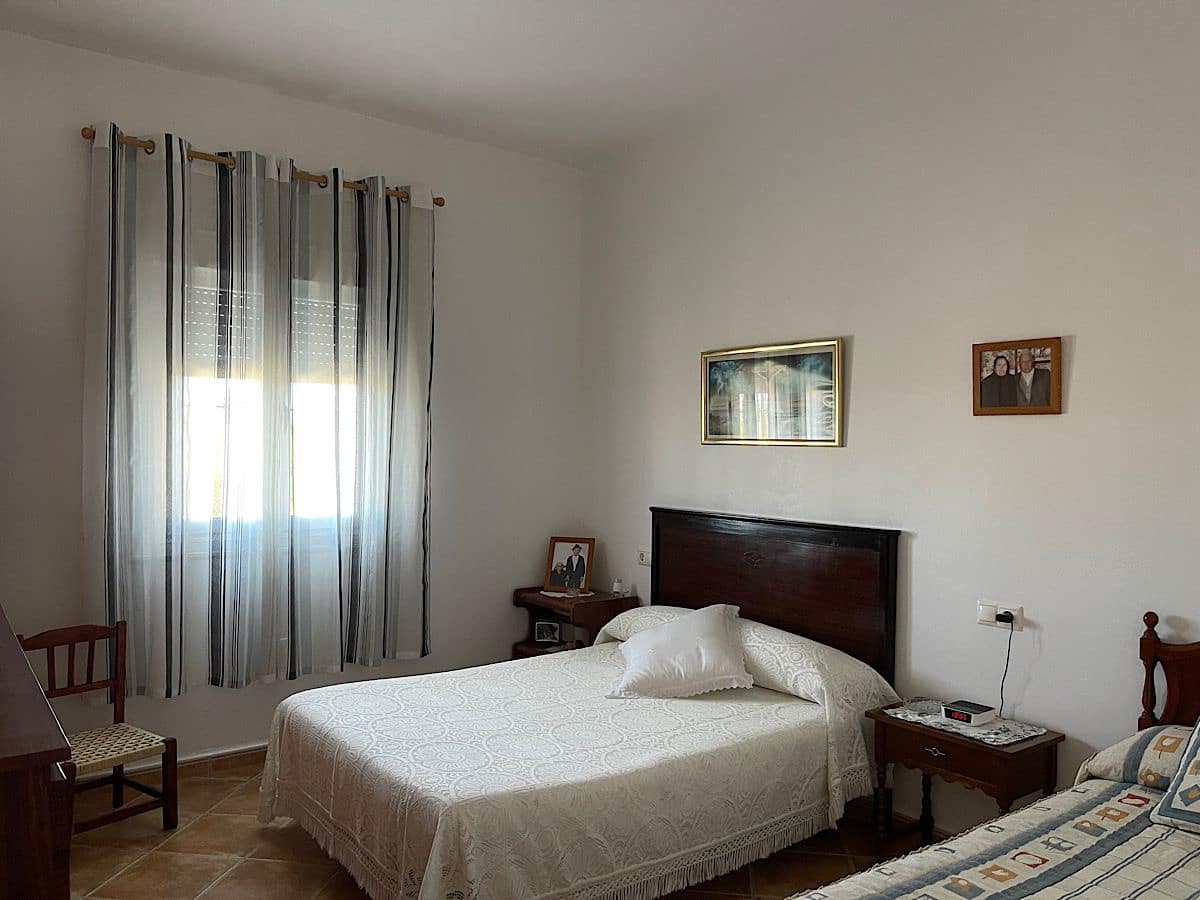 3 soveværelse Finca/Landehus til salg i Turrillas - € 195.000 (Ref: 9233143)