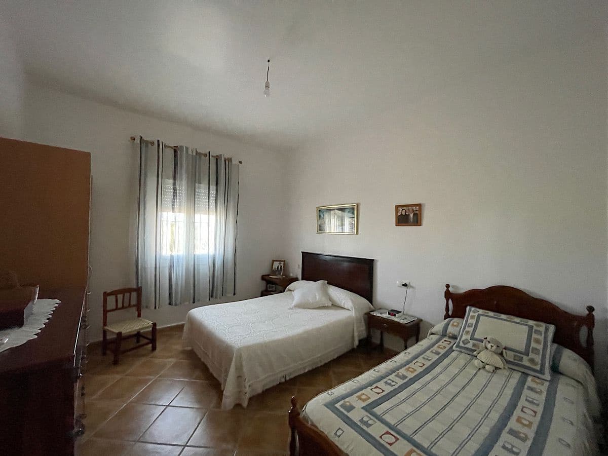 3 soveværelse Finca/Landehus til salg i Turrillas - € 195.000 (Ref: 9233143)