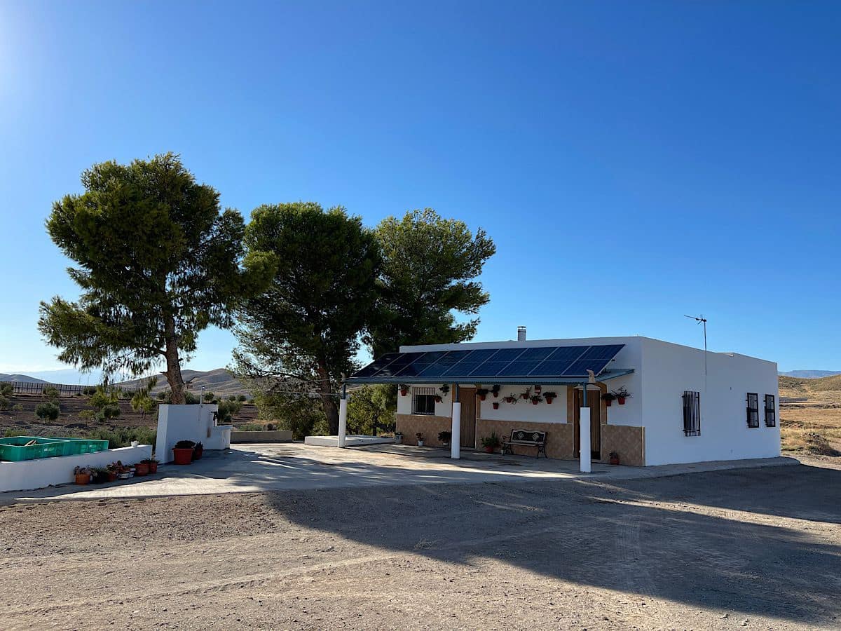 3 soveværelse Finca/Landehus til salg i Turrillas - € 195.000 (Ref: 9233143)