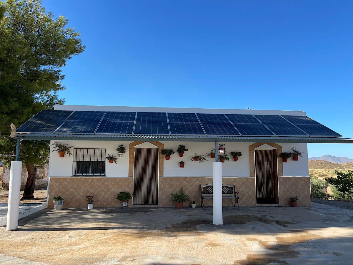 3 soveværelse Finca/Landehus til salg i Turrillas - € 195.000 (Ref: 9233143)